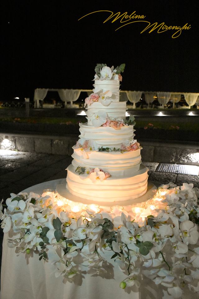 Wedding cake a 5 piani